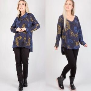 Pure essence Women's Pattern Vibrant Blue and mustard Sweater Tunic size  M